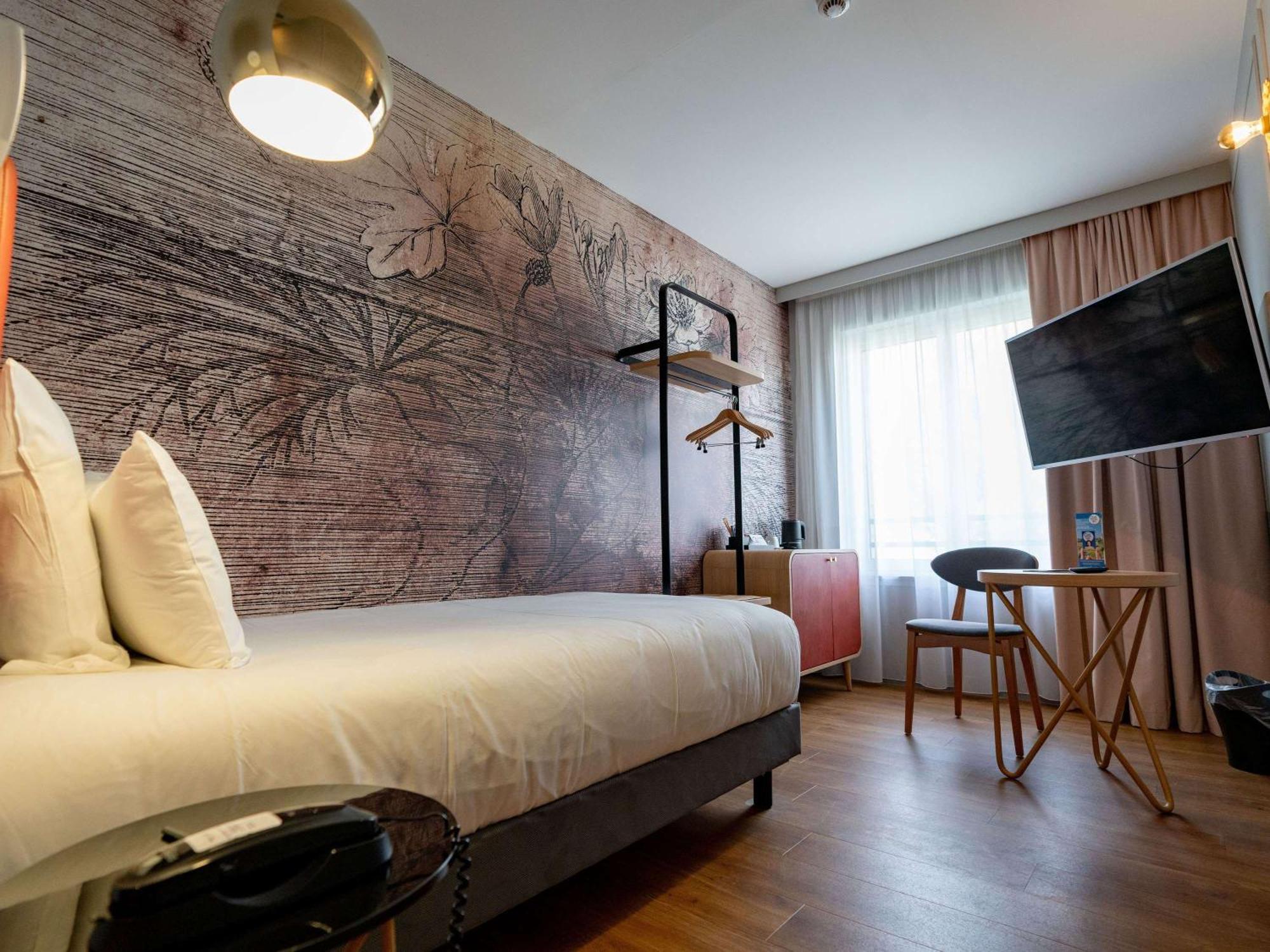 Mercure Saint Omer Centre Gare Екстер'єр фото